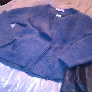 Ann Taylor Gray Asymmetrical Zip Up Crop Jacket